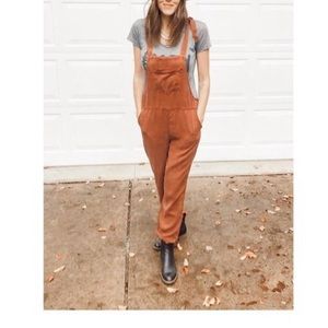 American Eagle overalls